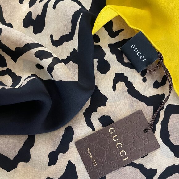 New Gucci Oversize Shawl Leopard Print Silk Yellow Wrap Scarf - Picture 9 of 16